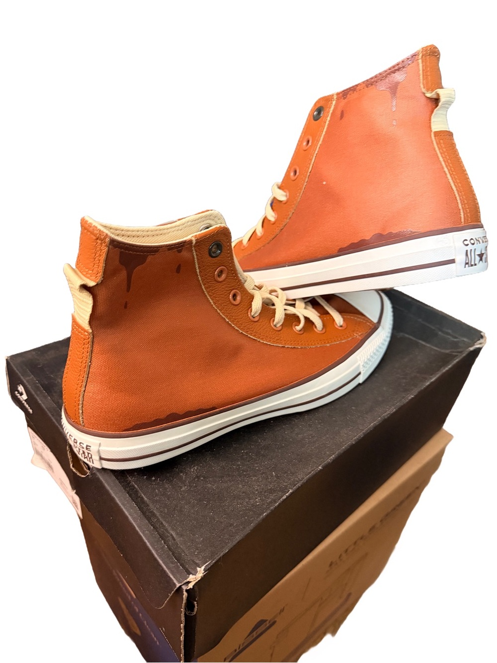 Converse Chuck Taylor Faux Leather High Tops - Brand New - Size M 11 - Picture 2 of 5